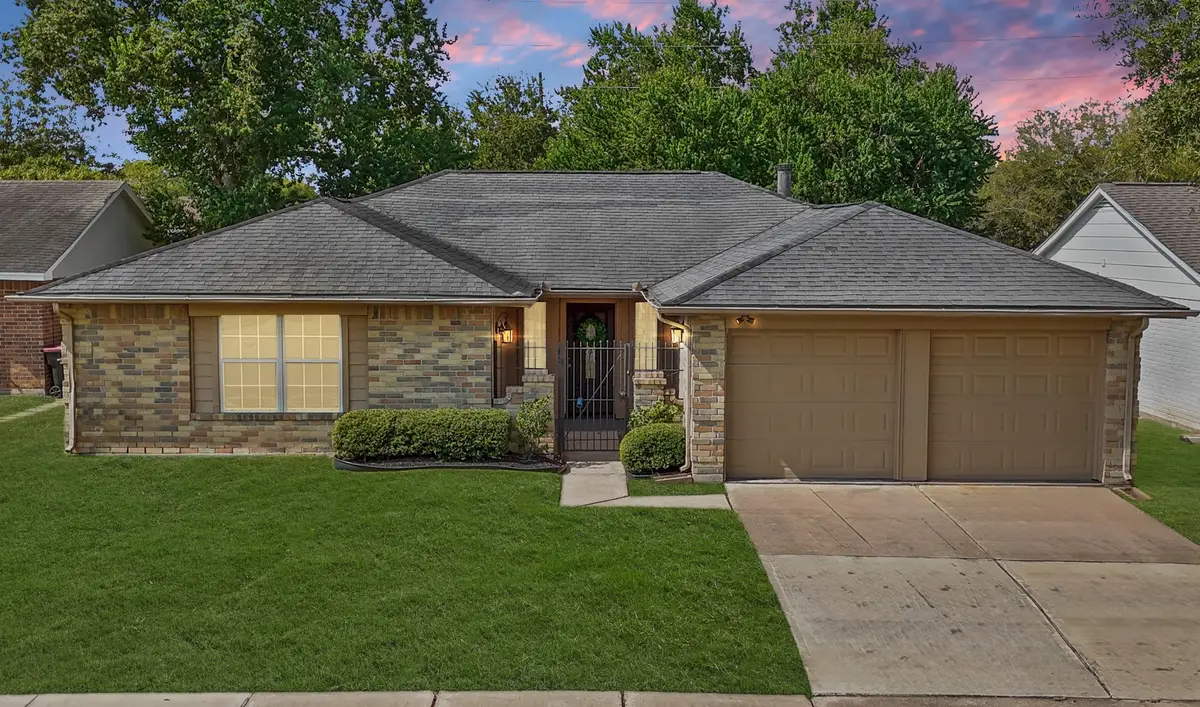 619 Shenandoah Drive, Richmond, TX 77469 - Image #1