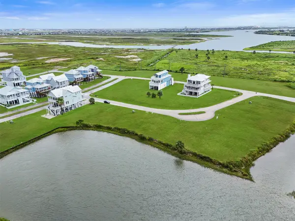 10902 Egrets Nest, Galveston, TX 77554
