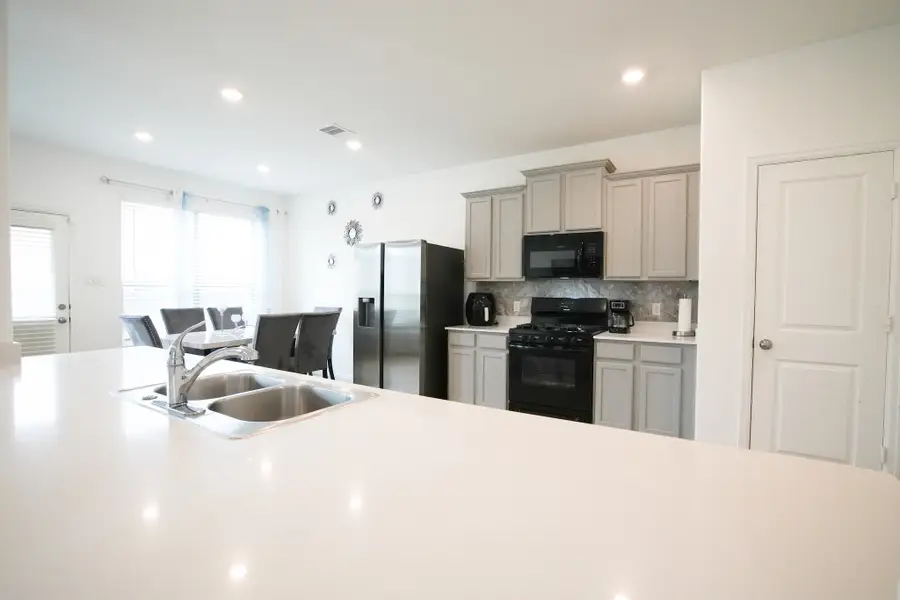 22691 Malvicino Drive, New Caney, TX 77357 - Image #3