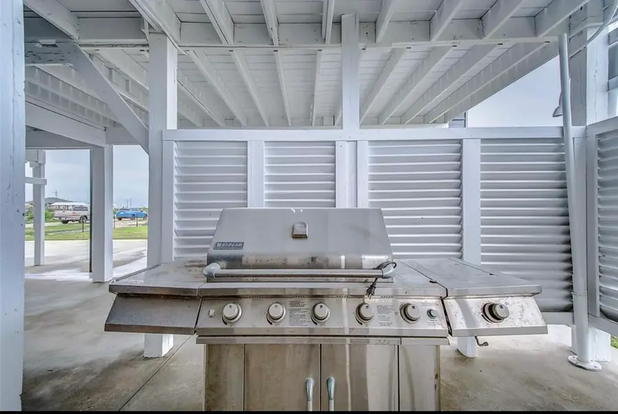 1256 E Canal Drive, Crystal Beach, TX 77650 - #2