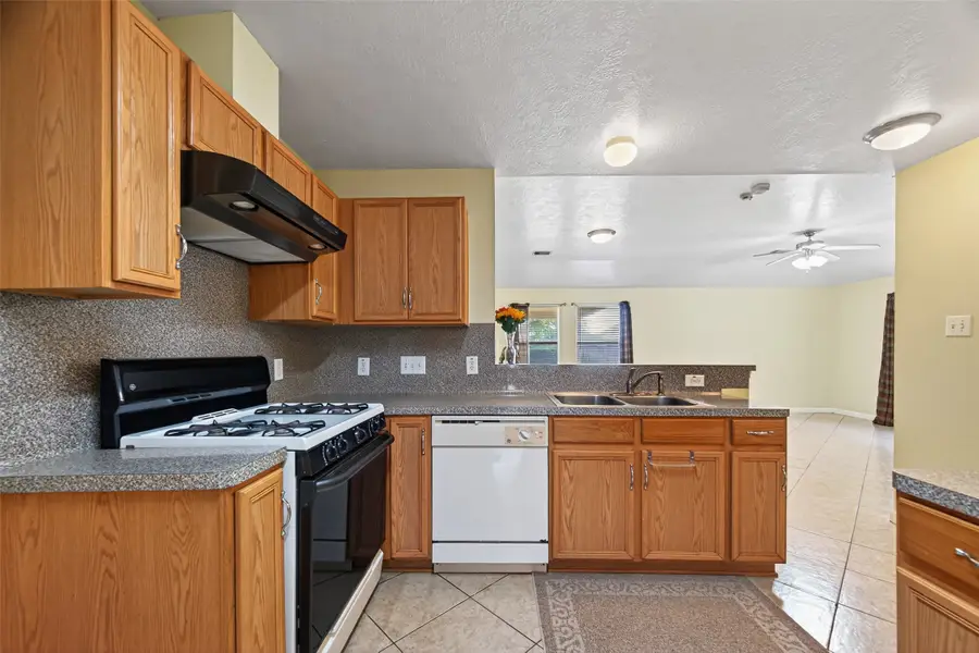 2831 Meiko Drive, Houston, TX 77045 - Image #2