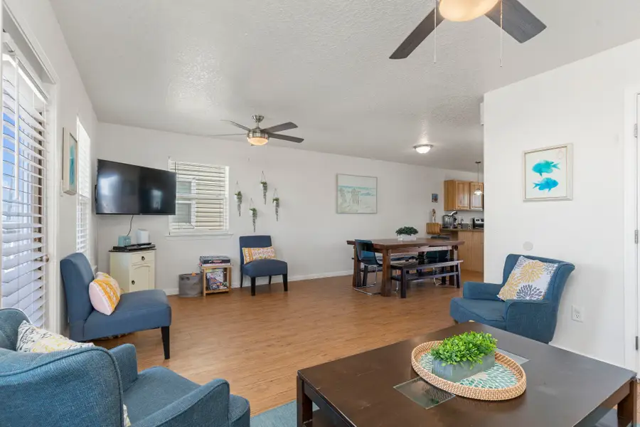 111 Howard Avenue, Surfside Beach, TX 77541 - Image #2