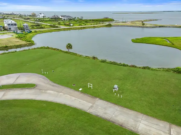 10810 Egrets Nest, Galveston, TX 77554