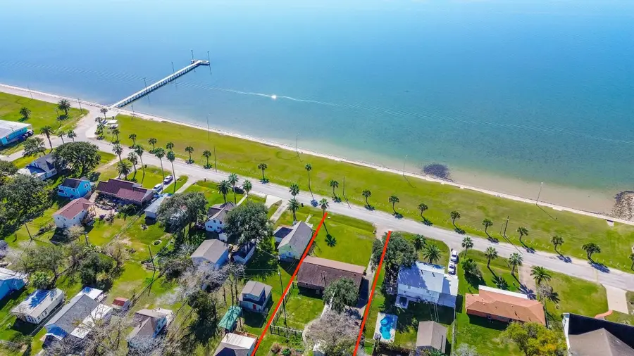 124 S Bay Boulevard, Palacios, TX 77465 - Image #3