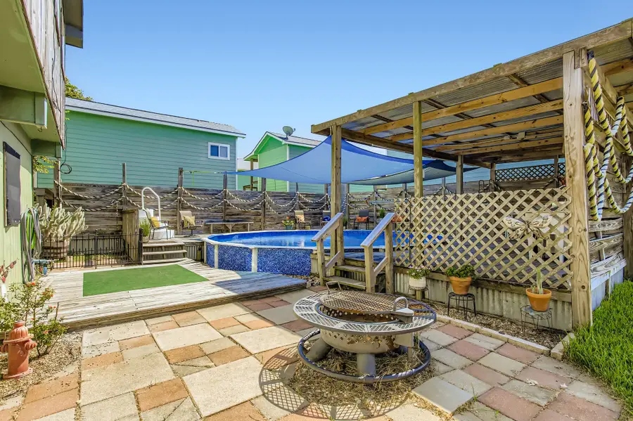 935 6th Street, Dickinson, TX 77539 - Image #3