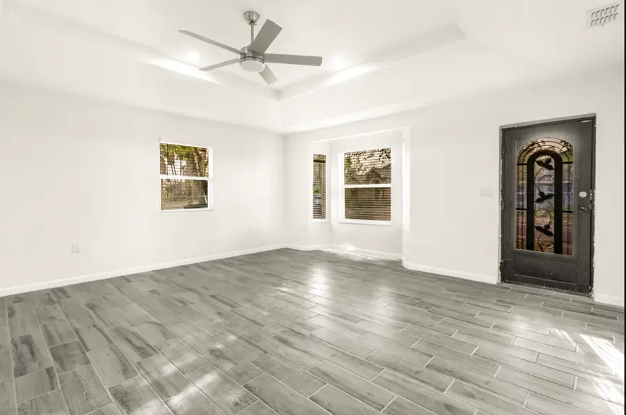 312 N Alamo Street, Alton, TX 78573 - Image #3