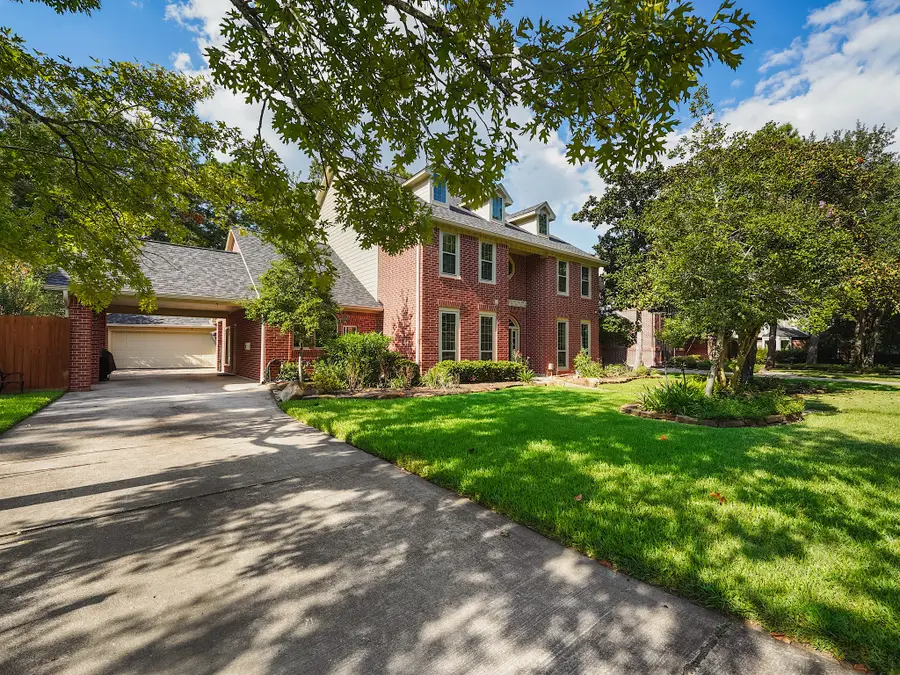 5 Hidden Pond Place, The Woodlands, TX 77381 - #3