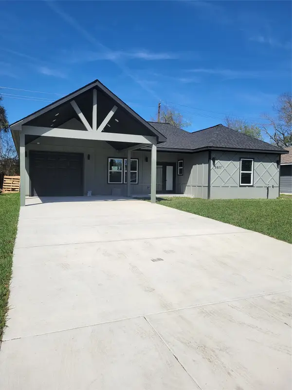 5807 Doulton Drive, Houston, TX 77033