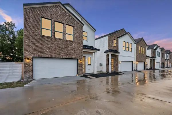 5811 Outer Banks Street, Houston, TX 77091
