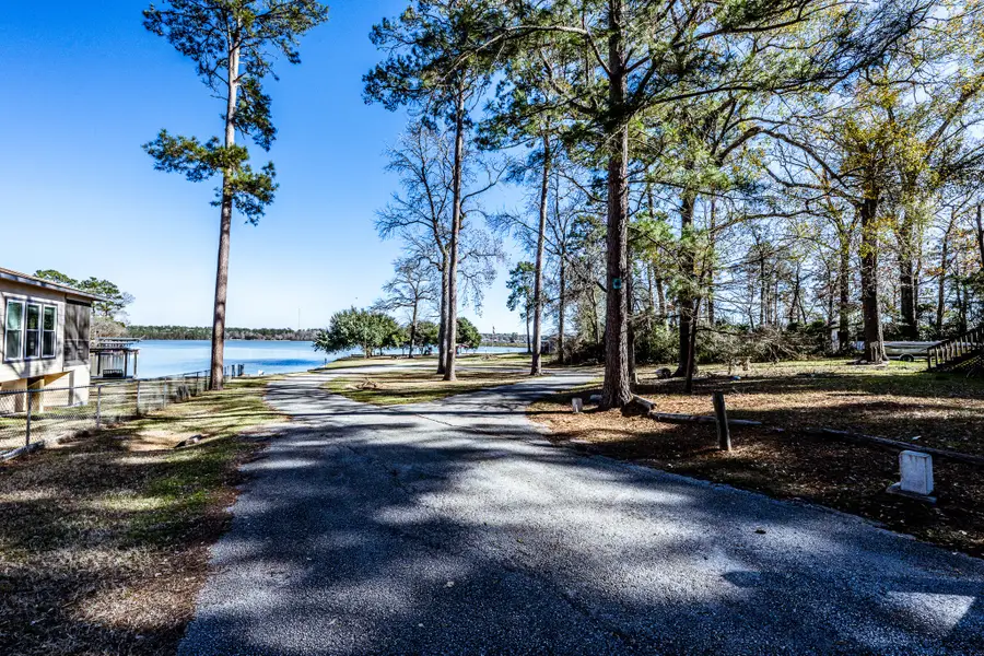 191 Willow Bend, Onalaska, TX 77360 - #2