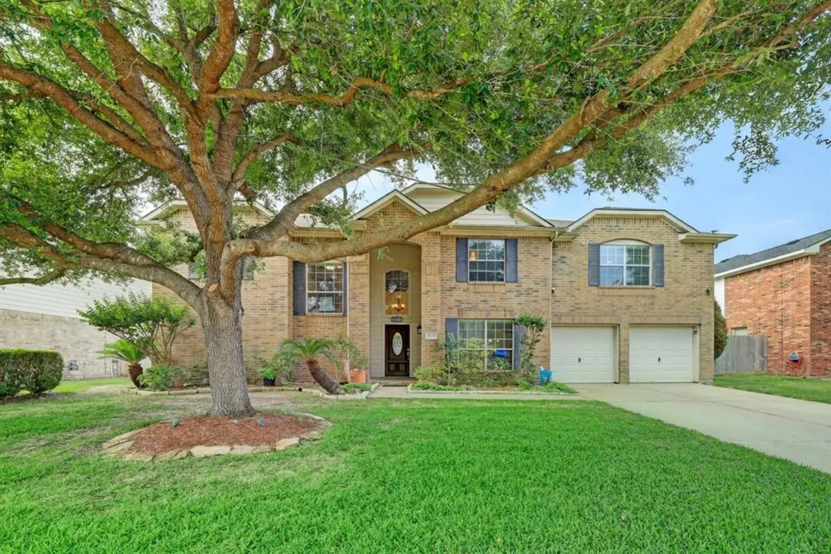 5949 Whispering Lakes Drive, Katy, TX 77493 - #1
