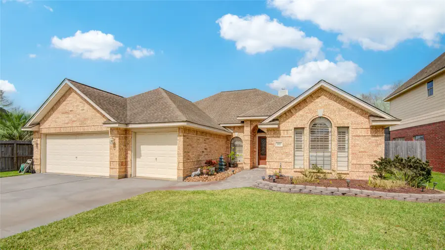 112 Indian Warrior Trail, Lake Jackson, TX 77566 - #3