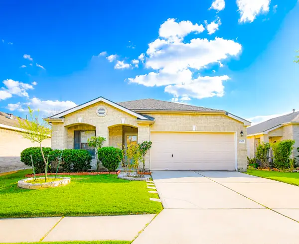 15639 Western Skies Drive, Houston, TX 77086