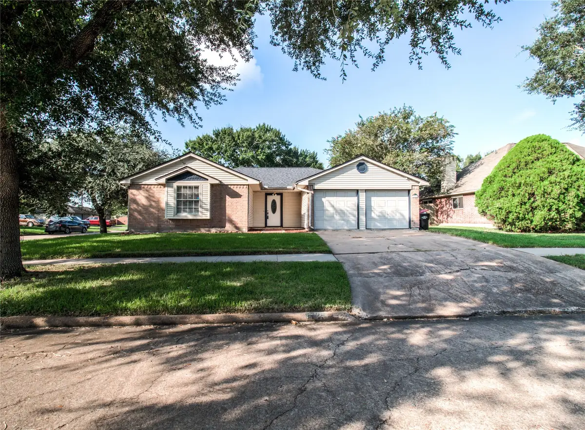 6726 Grant Drive, Richmond, TX 77469 - Image #1