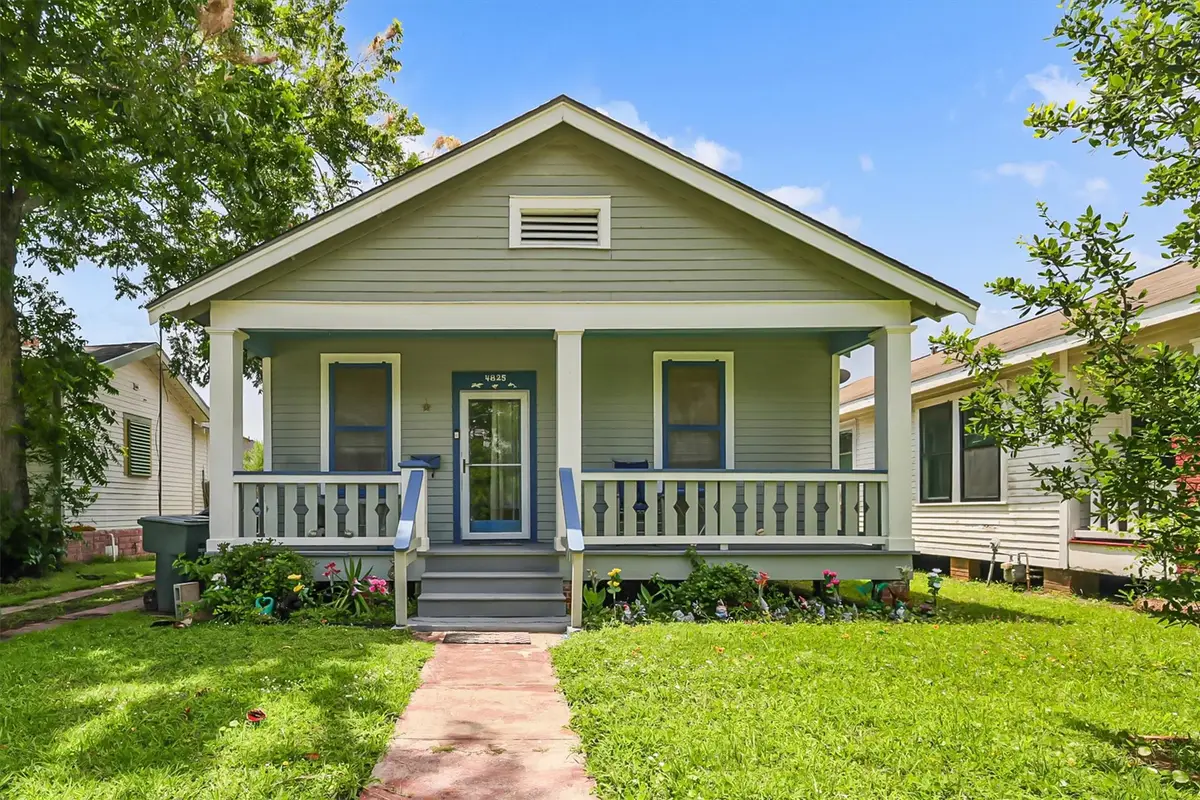 4825 Avenue N 1/2, Galveston, TX 77551 - Image #1