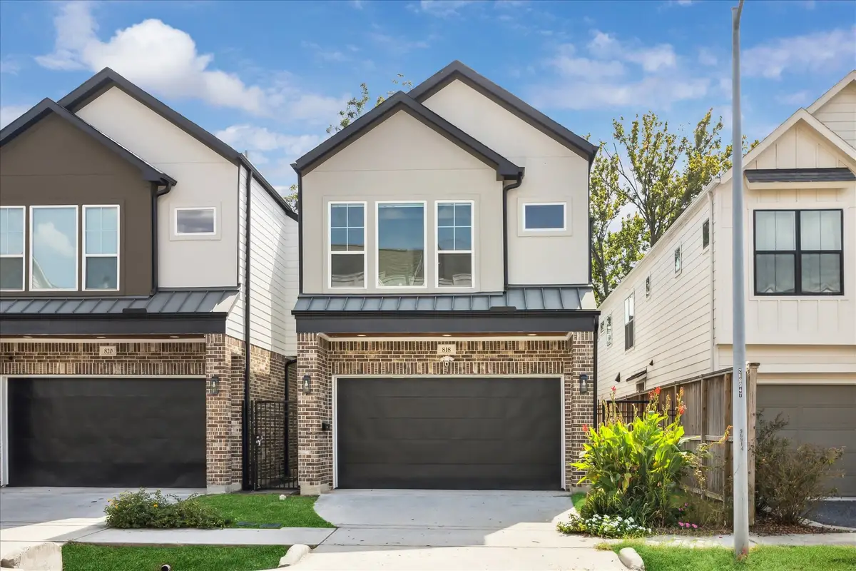 818 E 24th Street, Houston, TX 77009 - Image #1