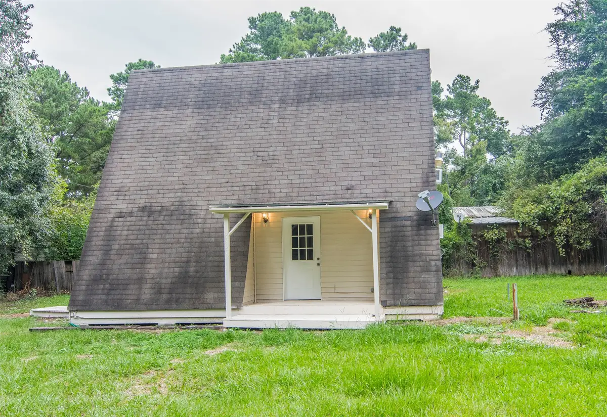 9760 Black Gum, Willis, TX 77318 - #1
