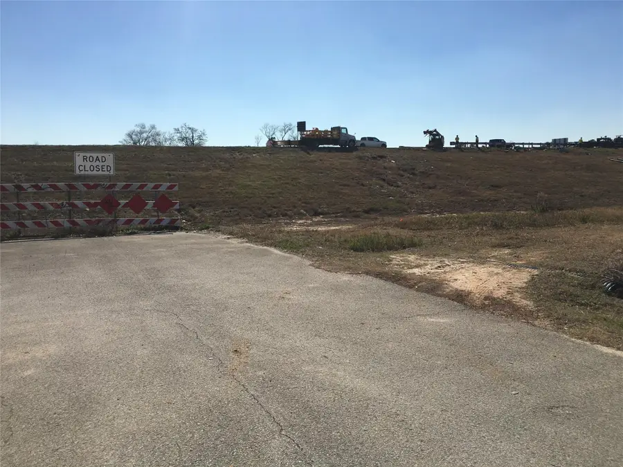 19119 Mckensie Circle, Porter, TX 77365 - Image #3