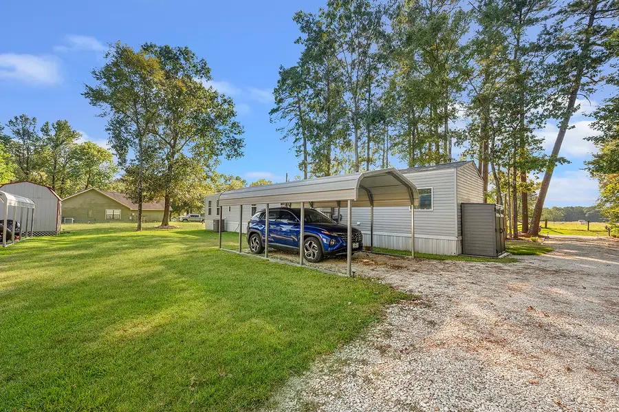 519 S 1st Street, Huntington, TX 75949 - Image #2