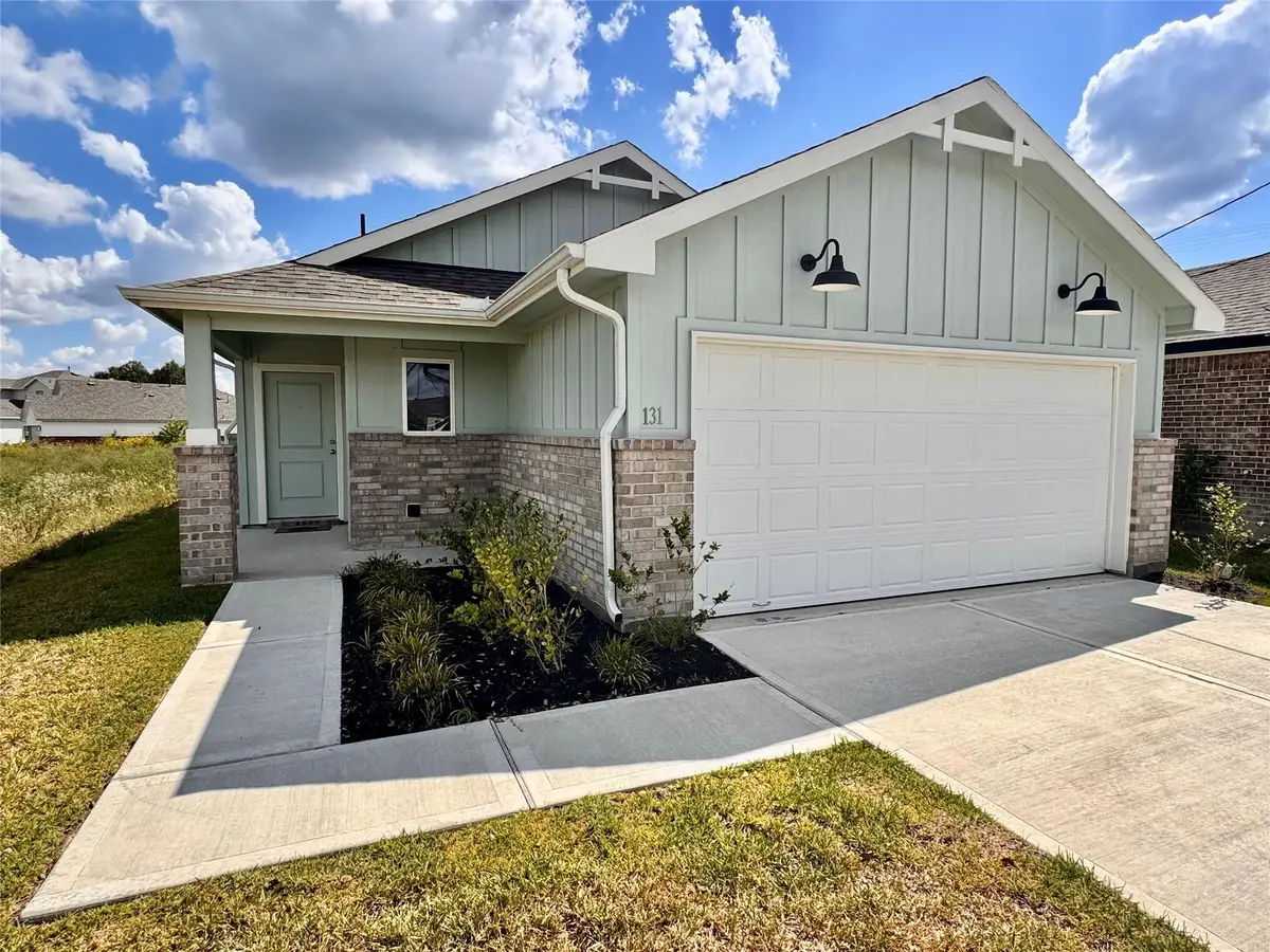 131 County Road 5102b, Cleveland, TX 77327 - #1