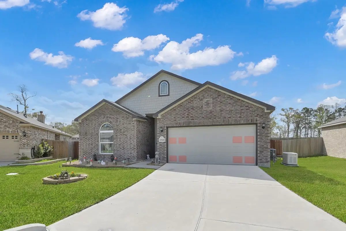 15068 Meadow Glen N, Conroe, TX 77306 - Image #1
