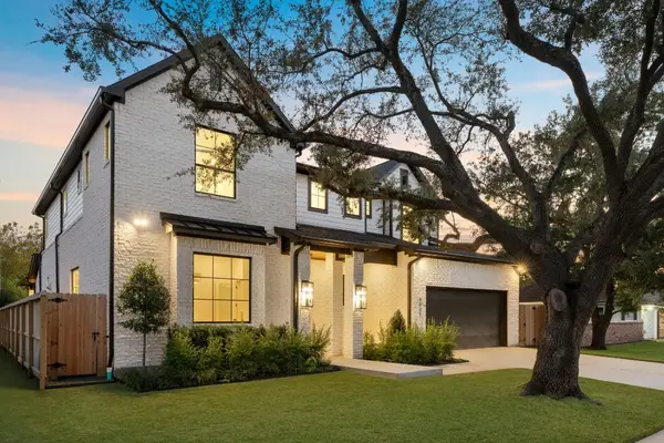 8021 Turquoise Lane, Houston, TX 77055