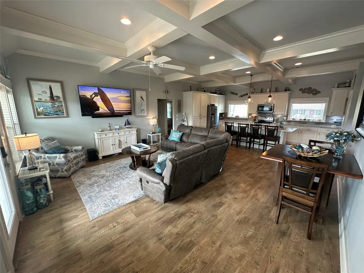 3092 Patty, Crystal Beach, TX 77650 - #1