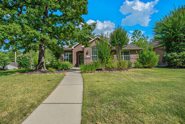 31 Powers Bend Way, The Woodlands, TX 77382