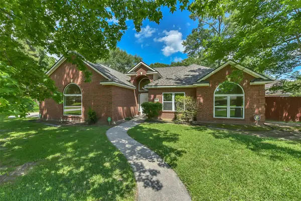 406 Caesars Circle, New Caney, TX 77357