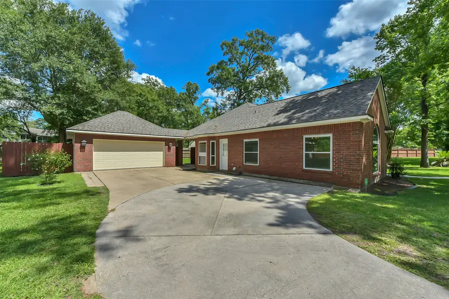 406 Caesars Circle, New Caney, TX 77357 - Image #3
