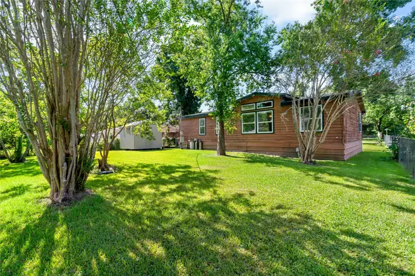 22891 Woodland Drive, Porter, TX 77365