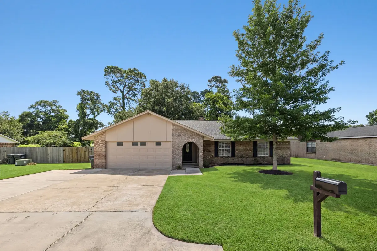 12422 Old River Drive, Baytown, TX 77523 - #1