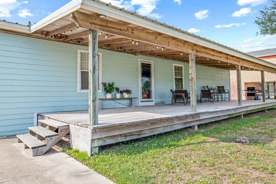 904 W Harrison Avenue, Port O Connor, TX 77982 - #3