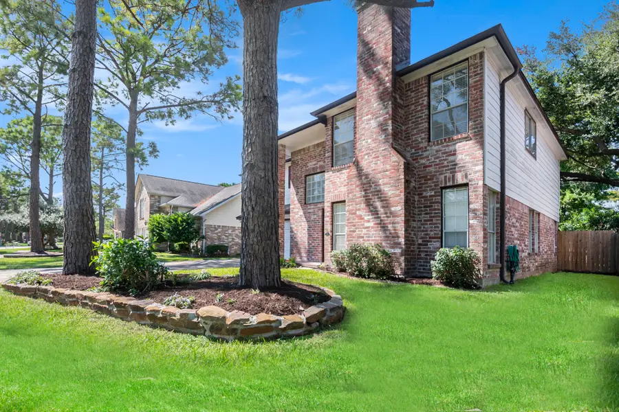 1431 New Cedars Drive, Houston, TX 77062 - Image #2
