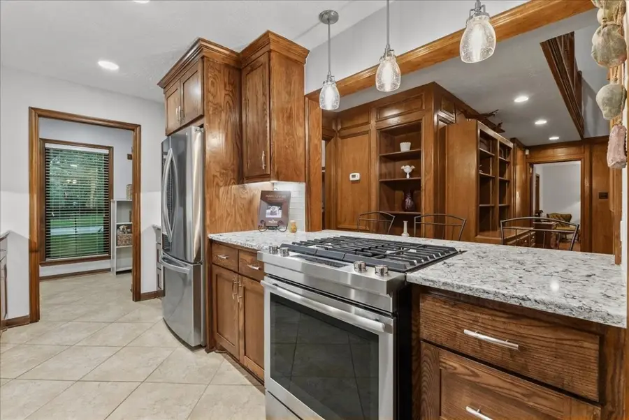 1810 Hunt Drive, Friendswood, TX 77546 - #3