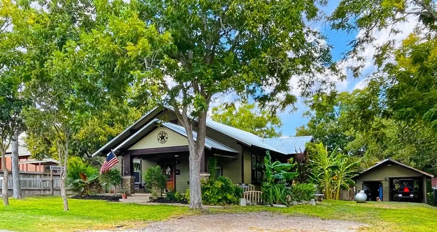 106 W Bobkat, Moulton, TX 77975 - #2