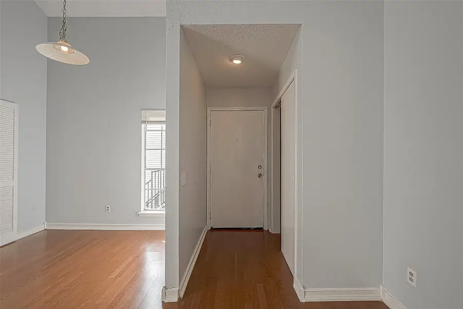 9809 Richmond Avenue #C8, Houston, TX 77042 - #2