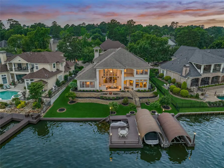 106 W Shore Drive, Montgomery, TX 77356 - #2