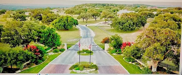 530 Buckskin Trail, Bandera, TX 78003