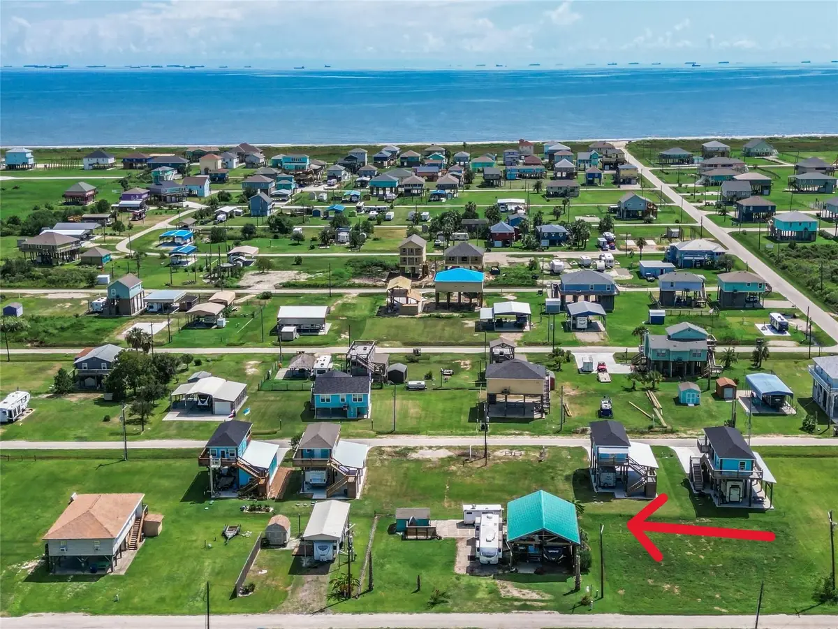 122 Ocean Breeze Drive, Crystal Beach, TX 77650 - #1