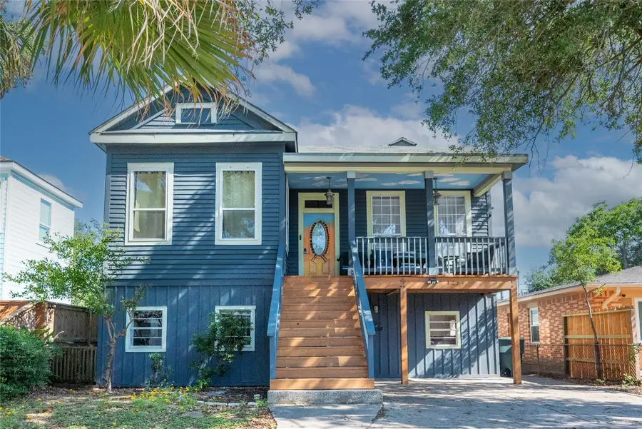 1224 Avenue L, Galveston, TX 77550 - #2