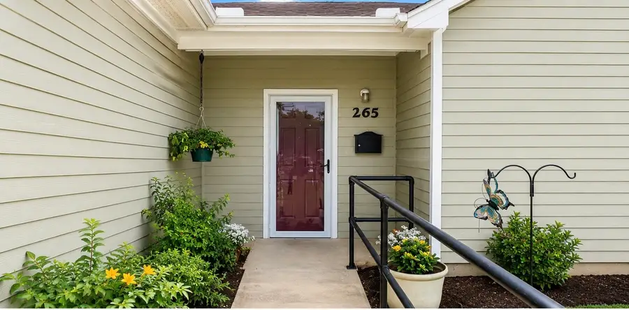 265 Canterbury Drive, Beaumont, TX 77707 - #2
