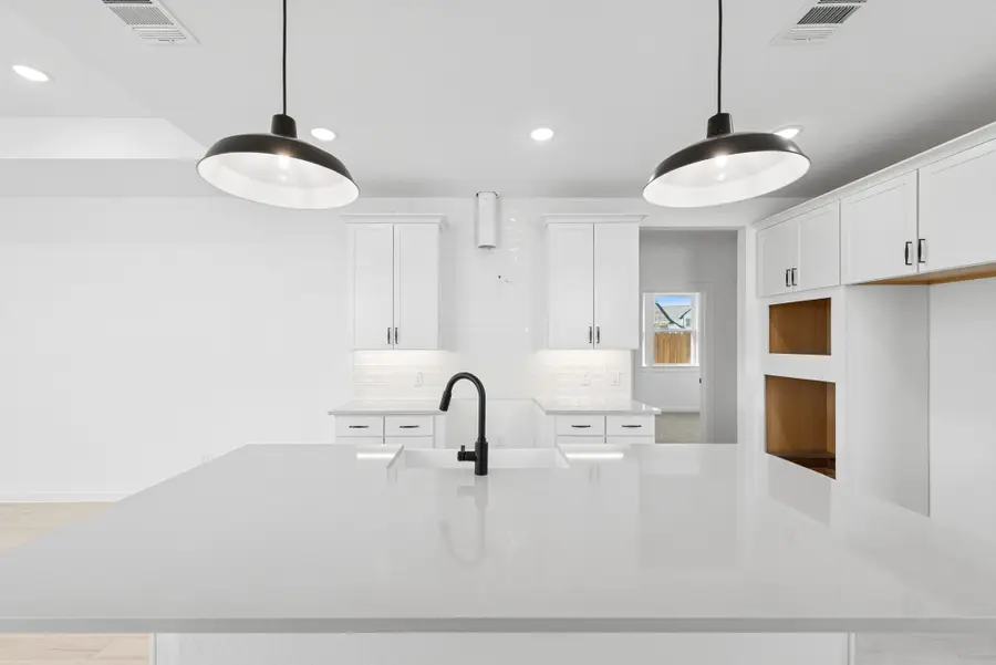 29535 Pondview Drive, Waller, TX 77484 - Image #3