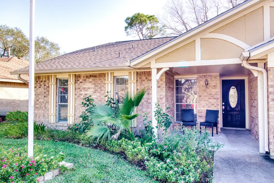 406 Boone Court, Deer Park, TX 77536 - Image #2