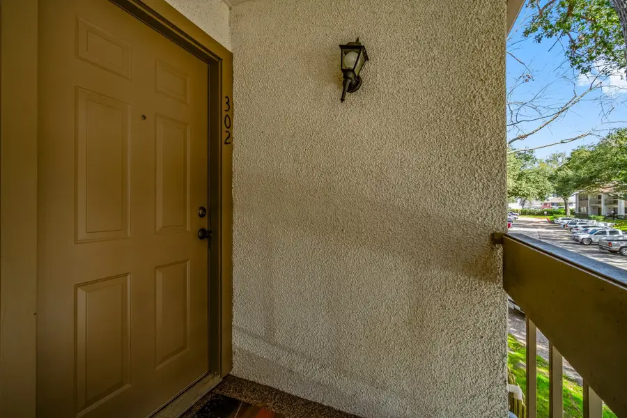 12100 Melville Drive #302C, Montgomery, TX 77356 - Image #2