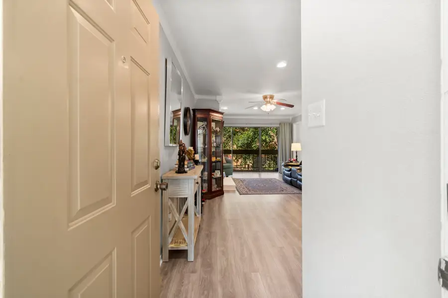 12100 Melville Drive #302C, Montgomery, TX 77356 - Image #3