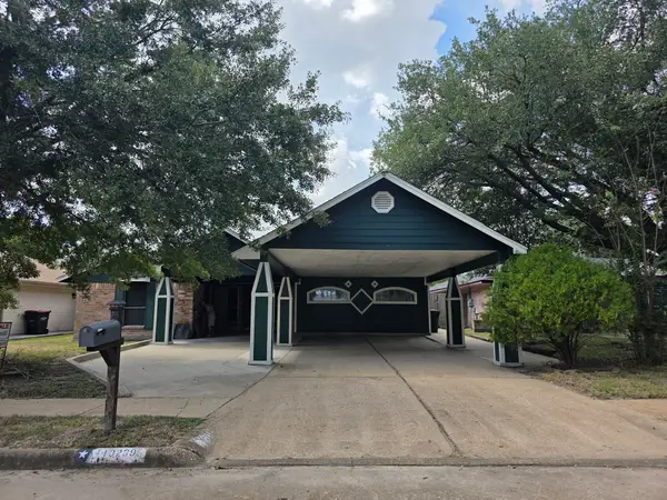 10239 Ella Falls Boulevard, Houston, TX 77038