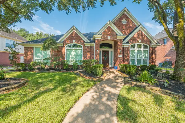 11023 Lark Brook Lane, Houston, TX 77065