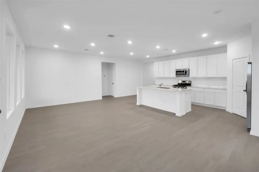 22019 Maddaloni View Drive, Hockley, TX 77447 - Image #2