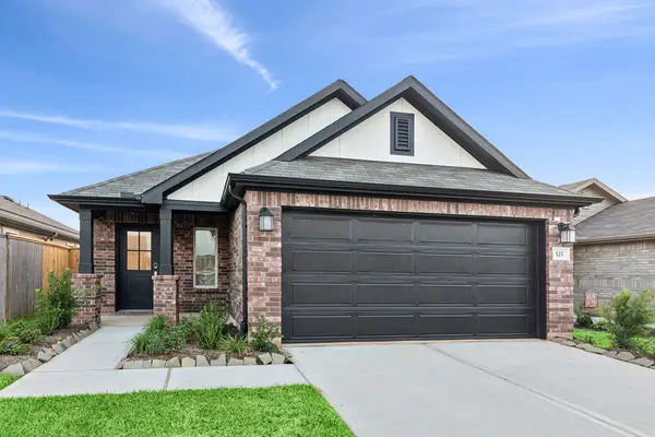 525 Brook Terrance Lane, Willis, TX 77378